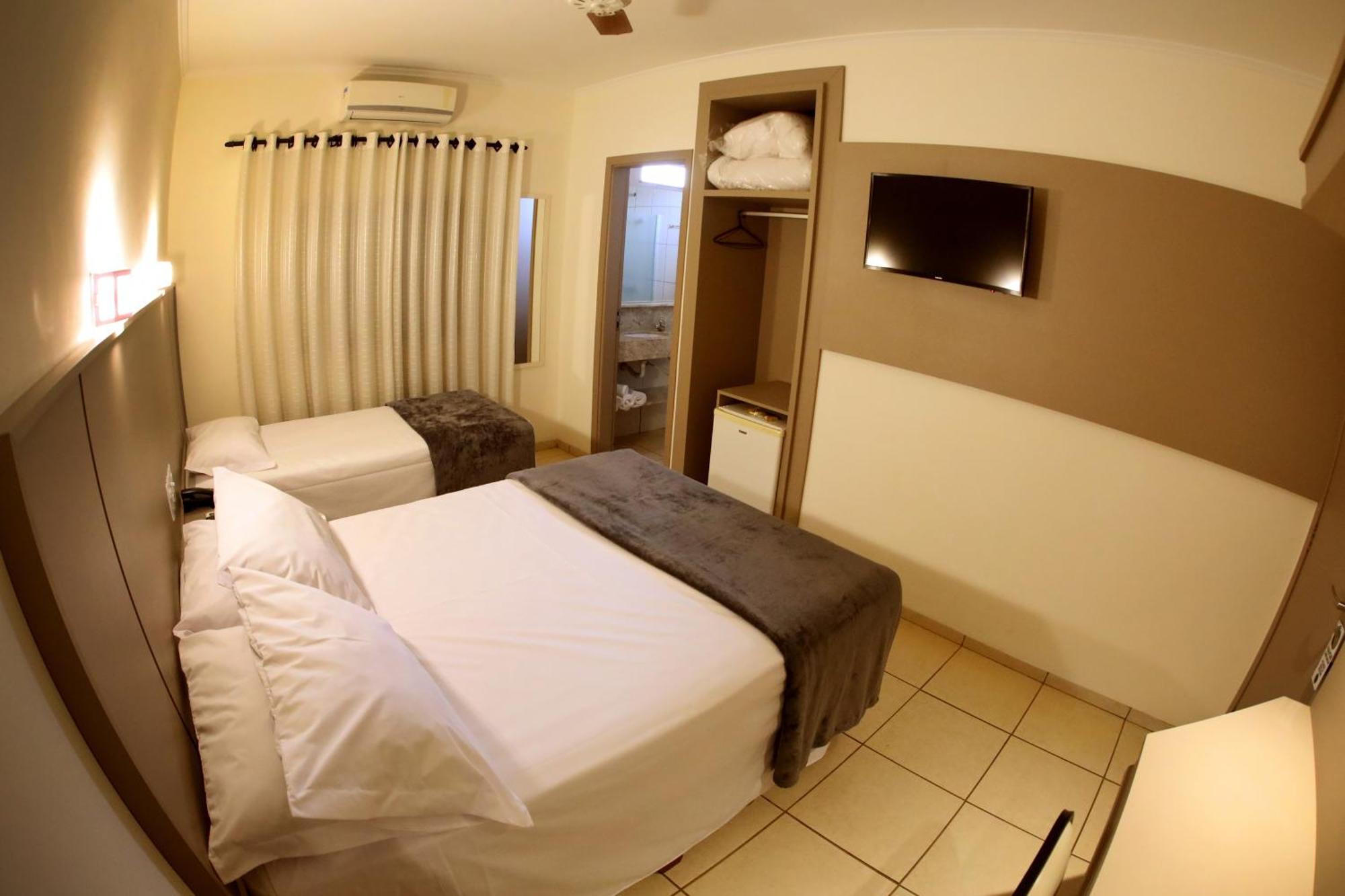 Hotel Roda D'Agua Andradina Номер фото