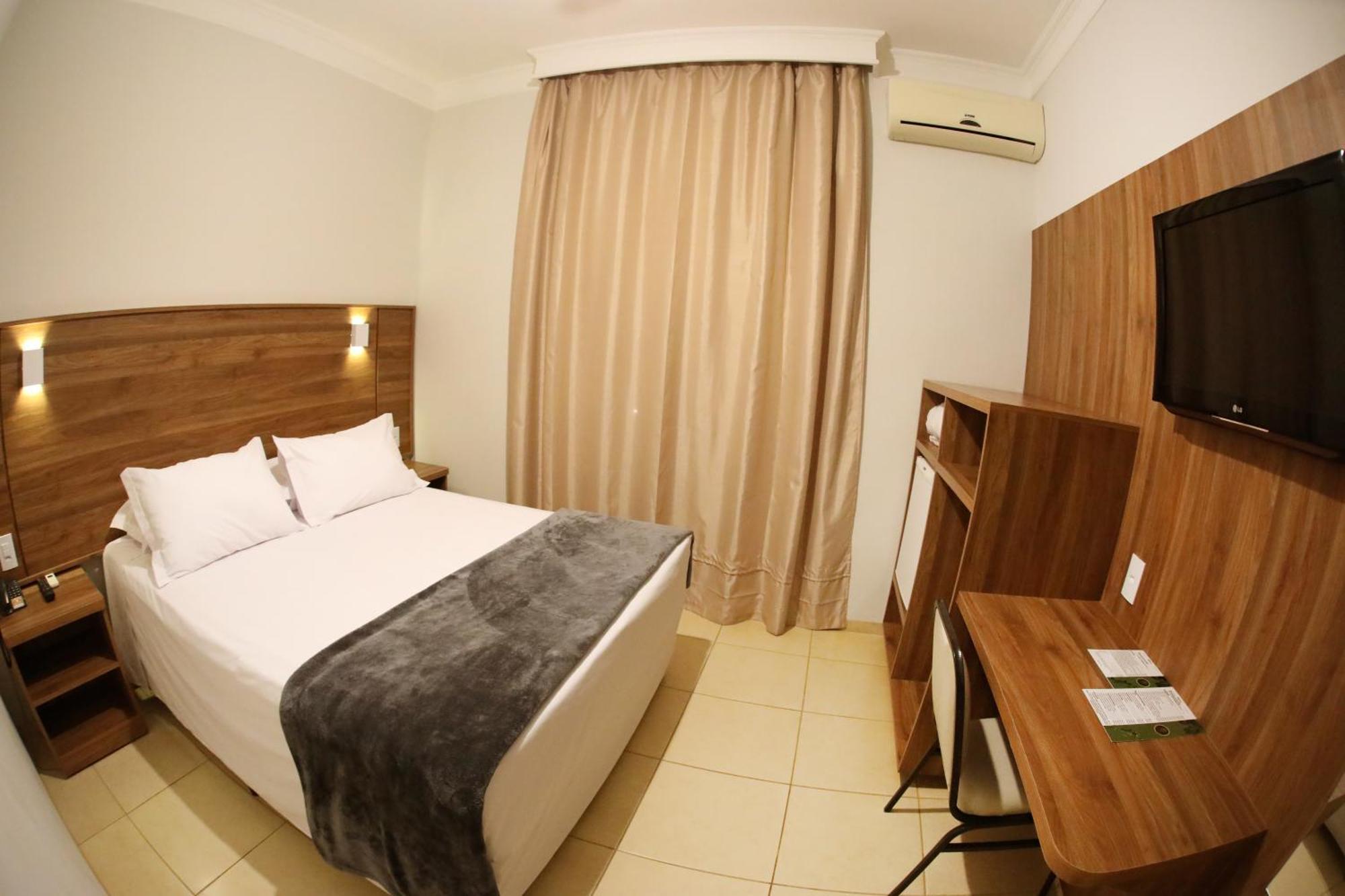 Hotel Roda D'Agua Andradina Номер фото
