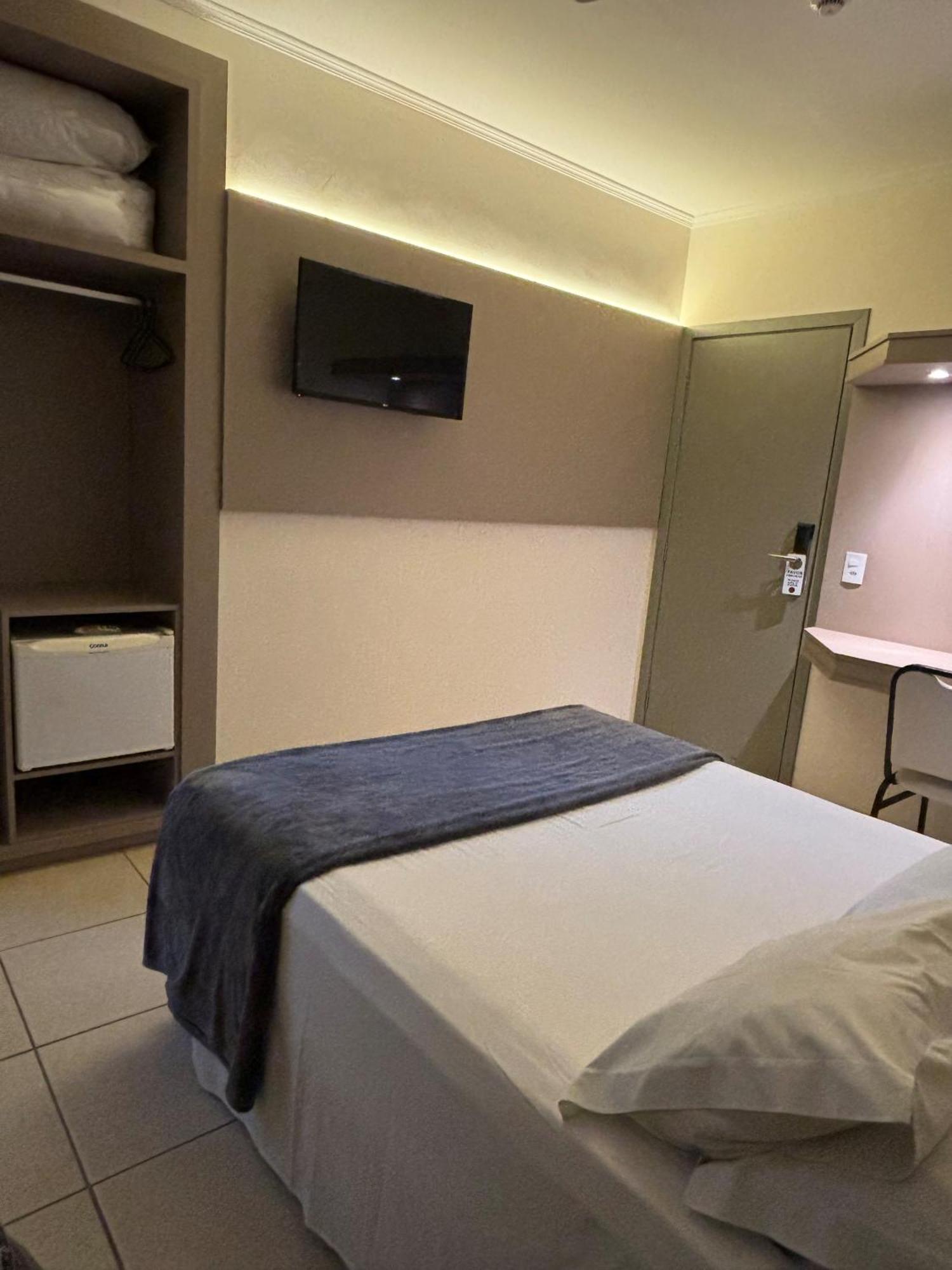 Hotel Roda D'Agua Andradina Номер фото
