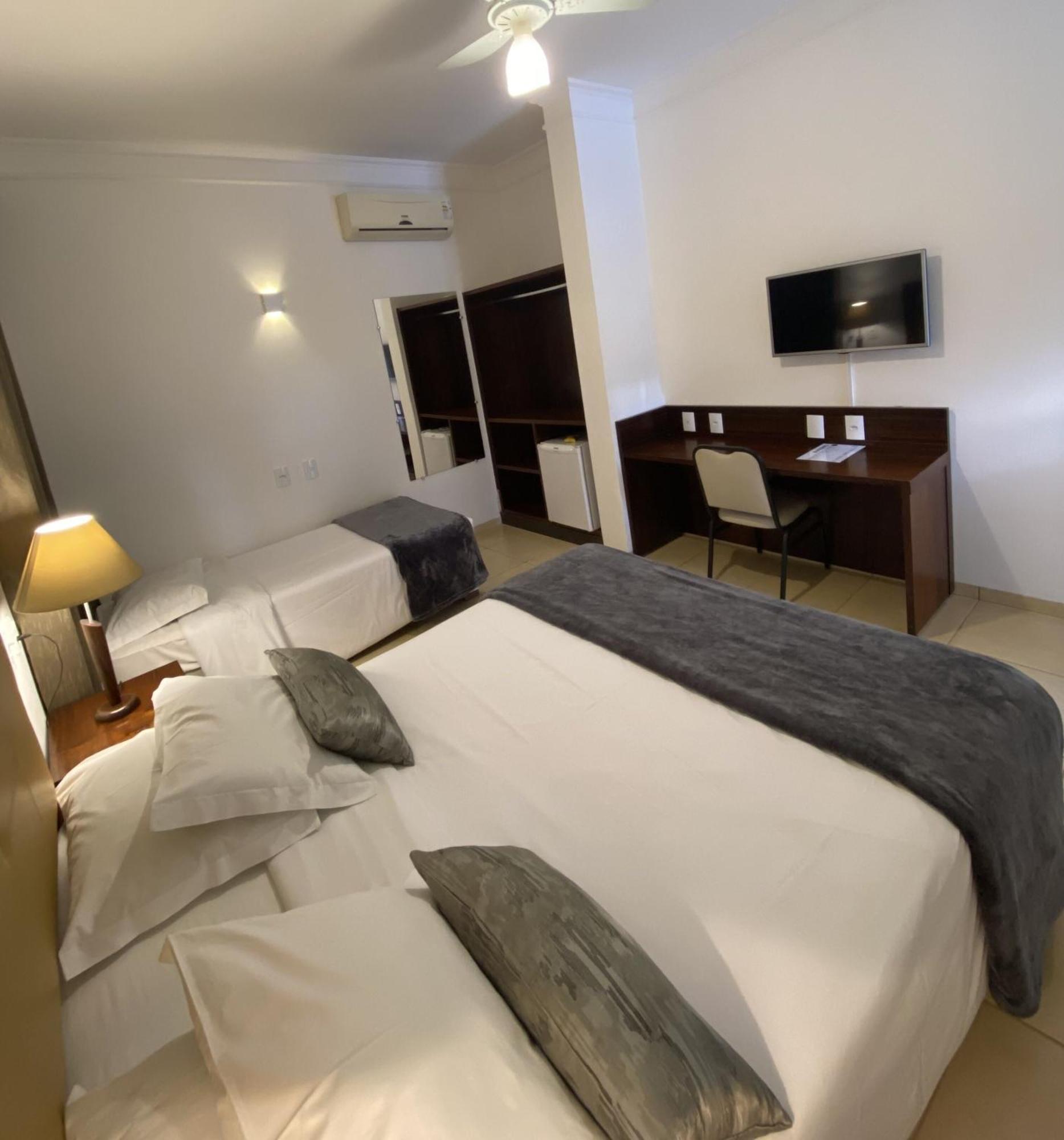 Hotel Roda D'Agua Andradina Номер фото