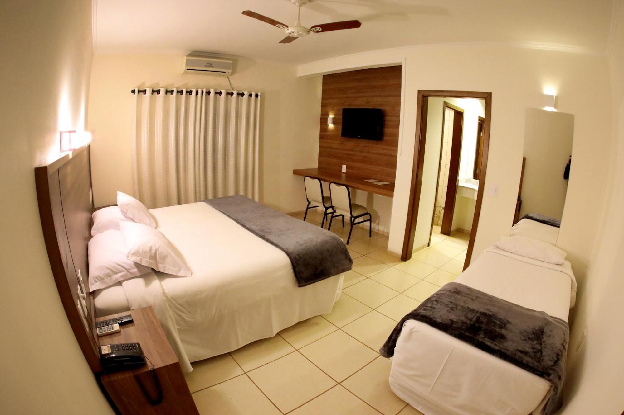 Hotel Roda D'Agua Andradina Экстерьер фото
