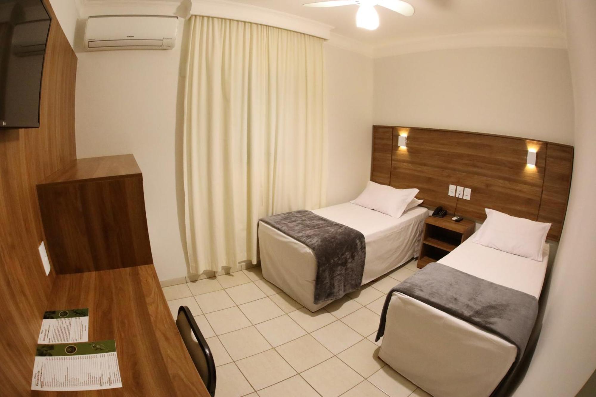 Hotel Roda D'Agua Andradina Экстерьер фото