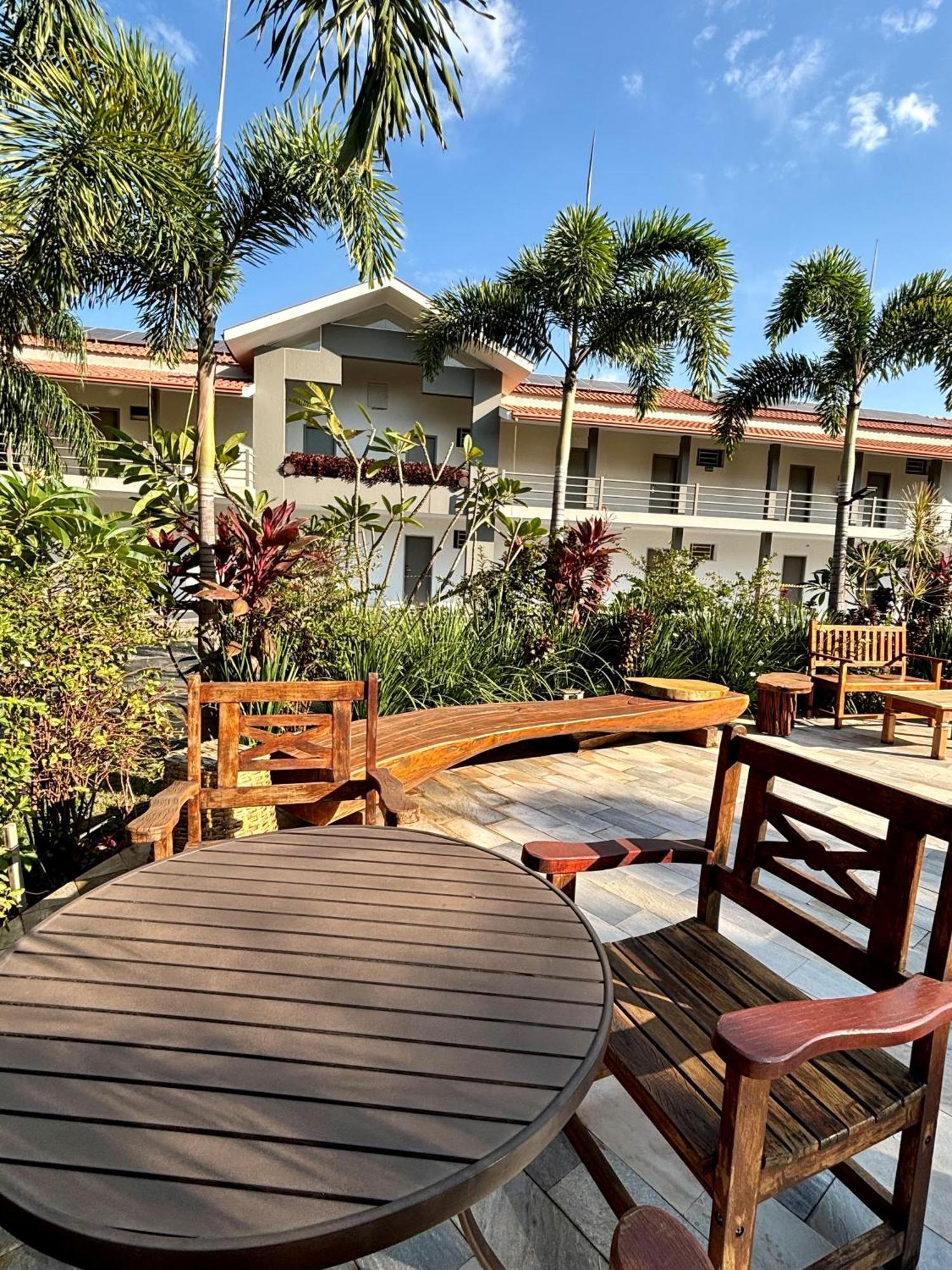 Hotel Roda D'Agua Andradina Экстерьер фото