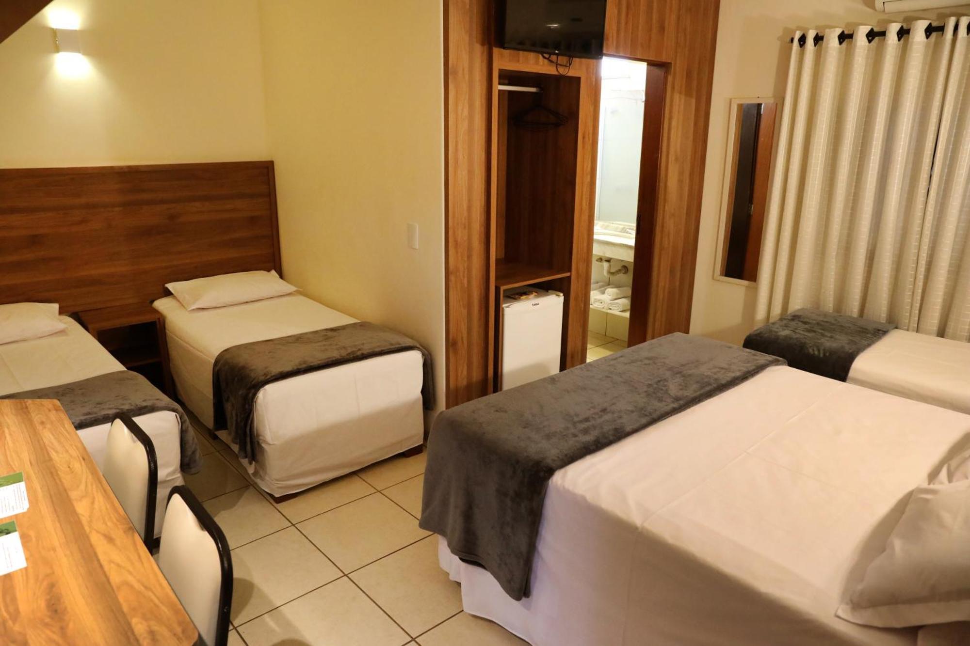 Hotel Roda D'Agua Andradina Номер фото